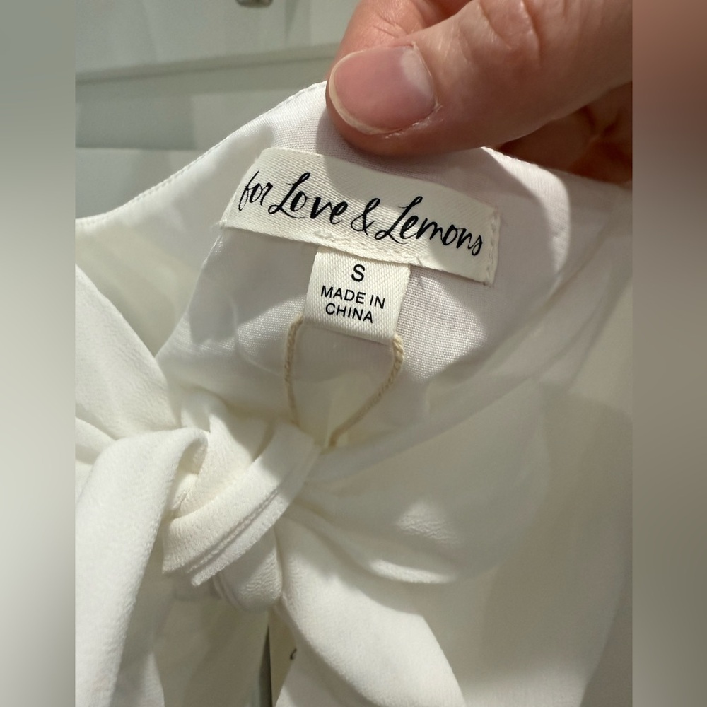 NWT For Love and Lemons Crop Top Tie Front White Small - Picture 3 of 3